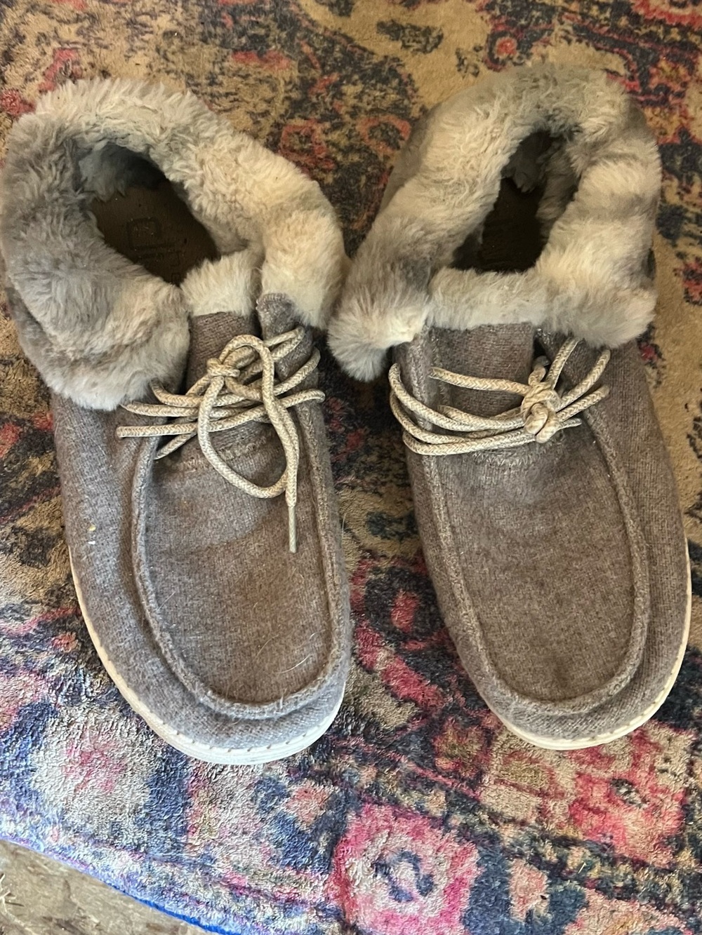 Hey Dude Women's Gray Faux Fur Lined Moccasin Slippers